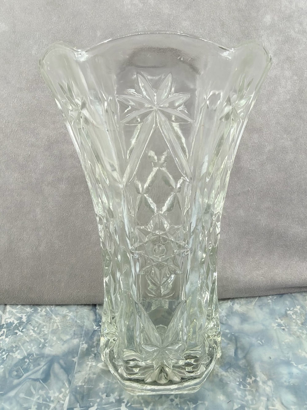 Vintage Anchor Hocking American Prescot Star Vase - 10.25” Tall - Heavy